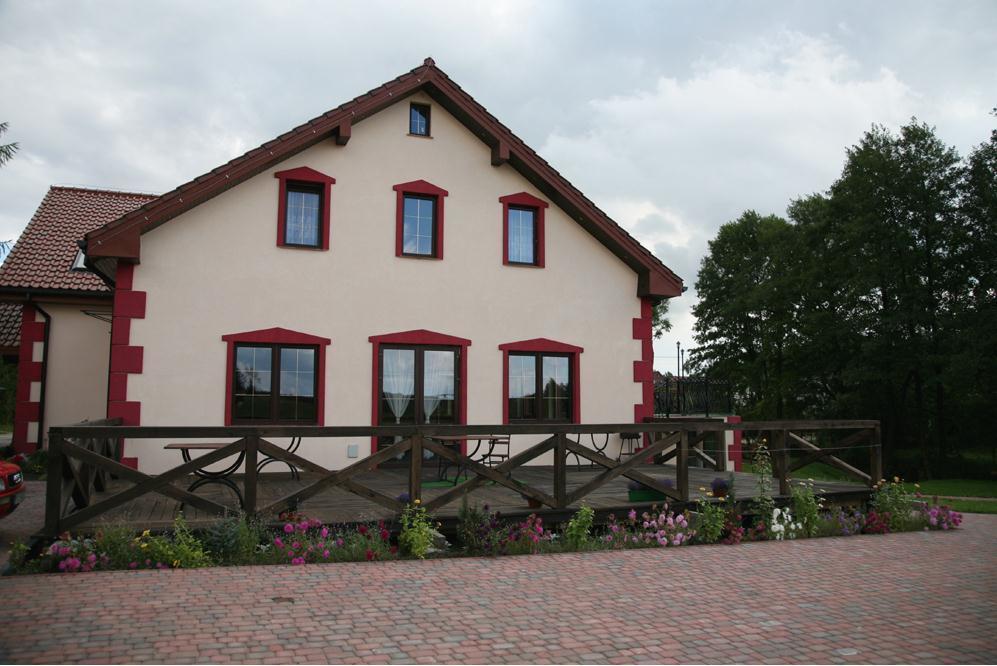 Florczaki Pensjonat Agroturystyczny Pod Modrzewiem Bed & Breakfast エクステリア 写真