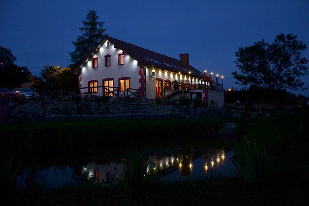 Florczaki Pensjonat Agroturystyczny Pod Modrzewiem Bed & Breakfast エクステリア 写真