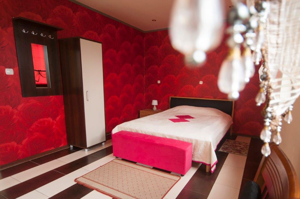 Florczaki Pensjonat Agroturystyczny Pod Modrzewiem Bed & Breakfast エクステリア 写真
